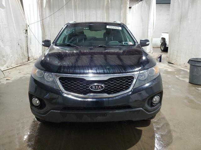 5XYKT3A69DG337884 - 2013 KIA SORENTO LX BLUE photo 5