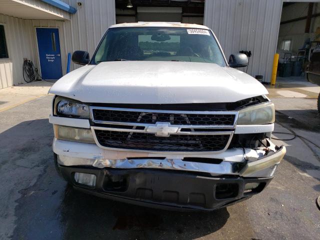 2GCEC13Z061298933 - 2006 CHEVROLET SILVERADO C1500 WHITE photo 5