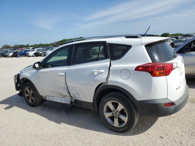 2T3WFREV7FW159331 - 2015 TOYOTA RAV4 XLE WHITE photo 2