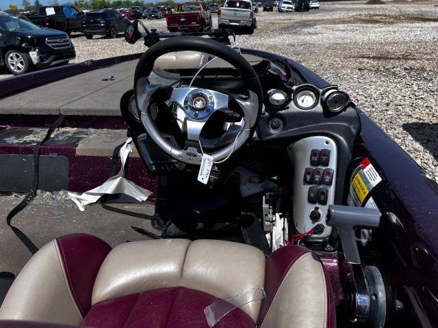 GSN94308A707 - 2007 STRATOS BOAT Білий фото 5