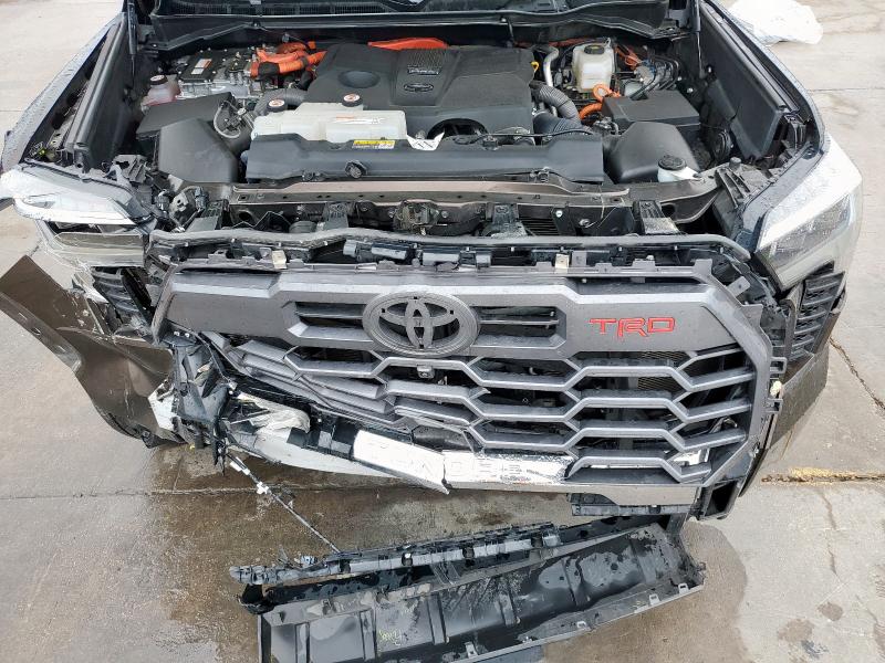 5TFMC5DB4PX020416 - 2023 TOYOTA TUNDRA CREWMAX PLATINUM BROWN photo 11
