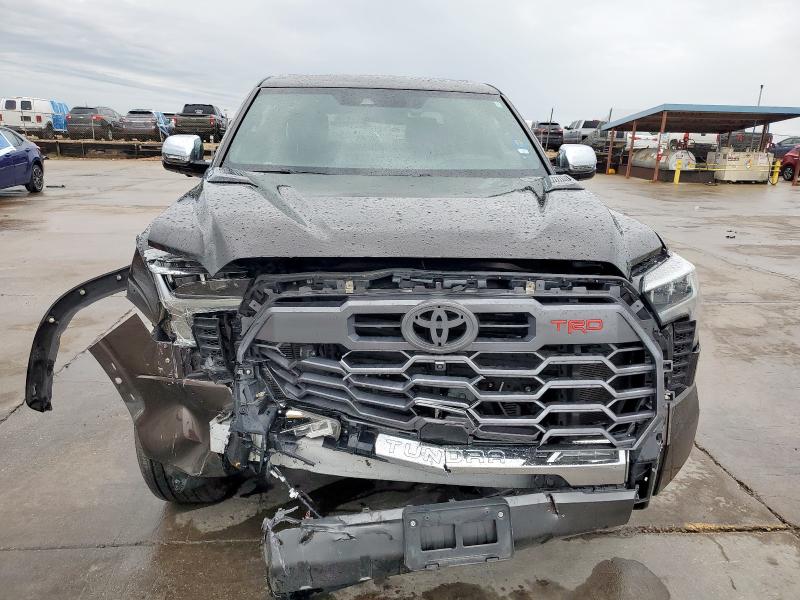 5TFMC5DB4PX020416 - 2023 TOYOTA TUNDRA CREWMAX PLATINUM BROWN photo 5