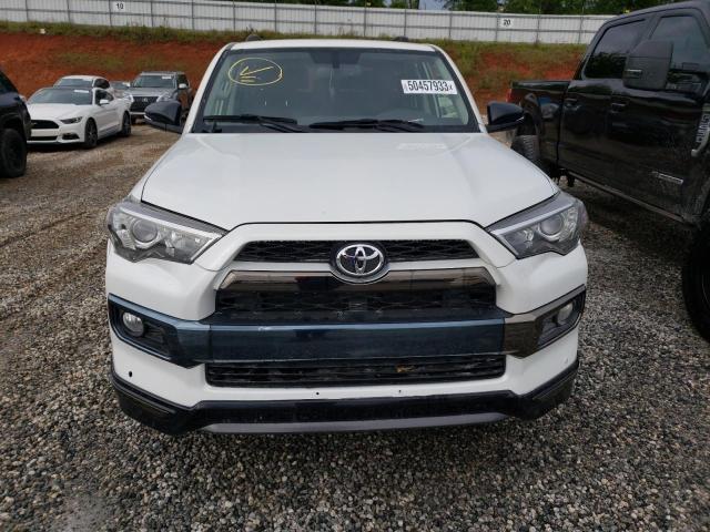 JTEBU5JR6K5691995 - 2019 TOYOTA 4RUNNER SR5 WHITE photo 5