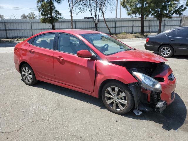 KMHCU4AE3DU298539 - 2013 HYUNDAI ACCENT GLS RED photo 4