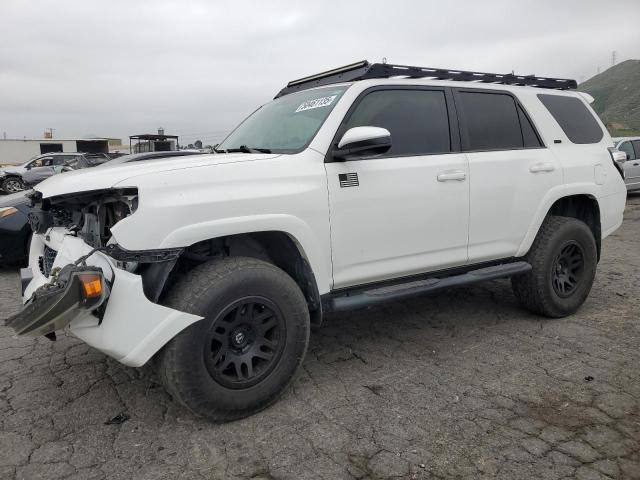 2016 TOYOTA 4RUNNER SR5, null