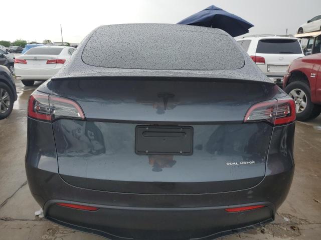 7SAYGDEE6NF311017 - 2022 TESLA MODEL Y GRAY photo 6