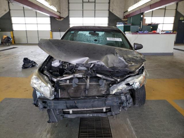 4T1BF1FK6FU011538 - 2015 TOYOTA CAMRY LE ნაცრისფერი ფოტო 5