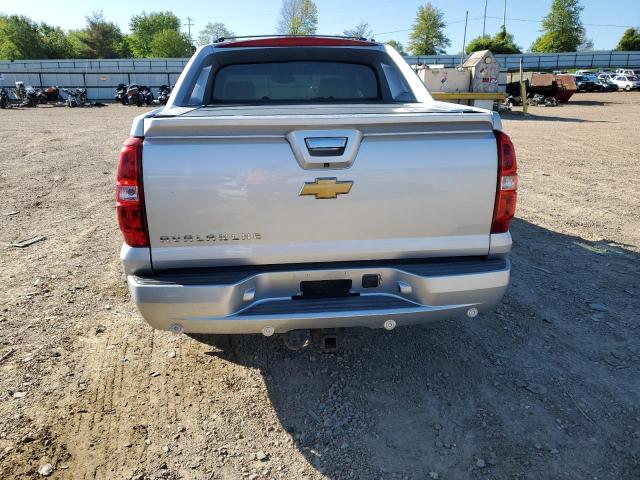 3GNTKGE78DG285156 - 2013 CHEVROLET AVALANCHE LTZ SILVER photo 6