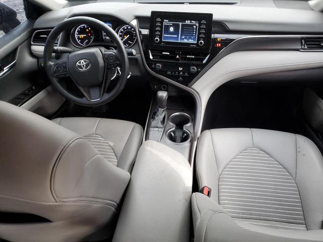 4T1G11AK8NU711541 - 2022 TOYOTA CAMRY SE SILVER photo 8