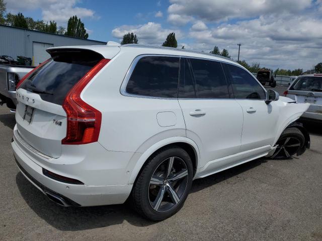 YV4A22PM4J1321020 - 2018 VOLVO XC90 T6 WHITE photo 3