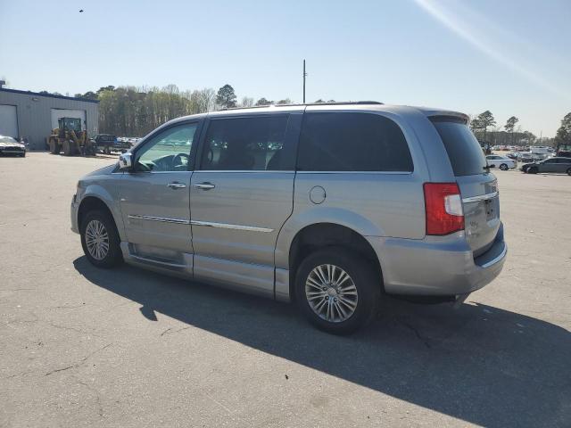 2C4RC1CG1GR271405 - 2016 CHRYSLER TOWN & COU TOURING L SILVER photo 2