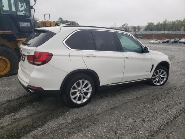 5UXKR0C54G0P27432 - 2016 BMW X5 XDRIVE35I WHITE photo 3