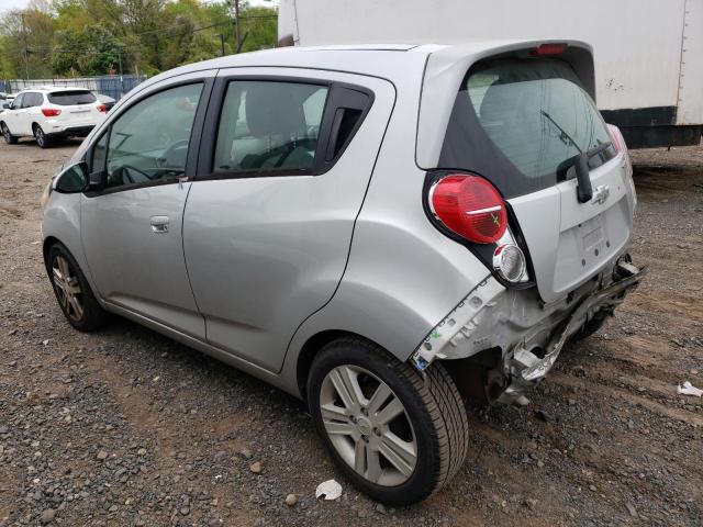 KL8CD6S98FC721330 - 2015 CHEVROLET SPARK 1LT SILVER photo 2