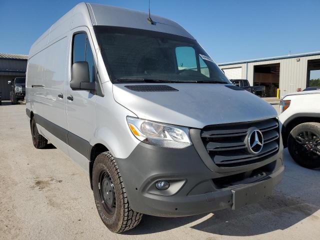 W1Y40CHYXMT060963 - 2021 MERCEDES-BENZ SPRINTER 2500 GRAY photo 4