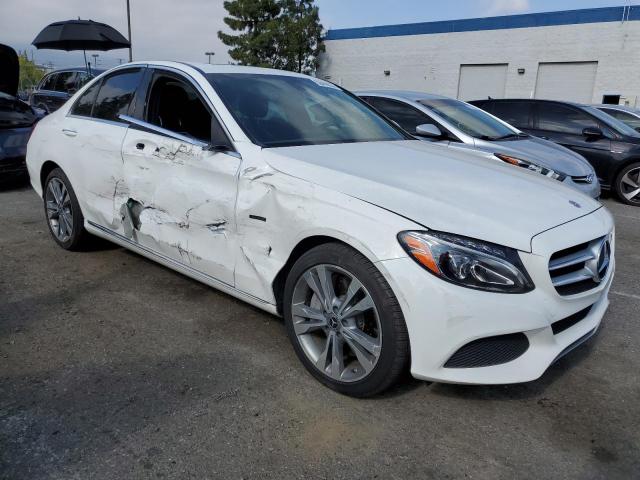 55SWF4HB2JU270516 - 2018 MERCEDES-BENZ C 350E WHITE photo 4