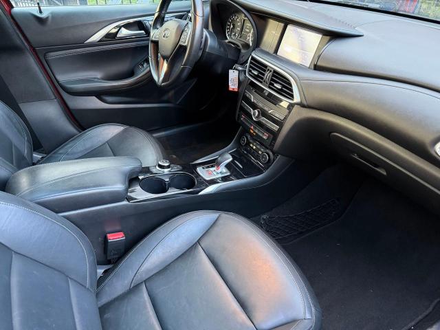 SJKCH5CR7HA031455 - 2017 INFINITI QX30 BASE BURGUNDY photo 11