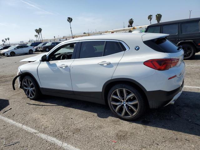 WBXYJ5C37JEF81459 - 2018 BMW X2 XDRIVE28I WHITE photo 2