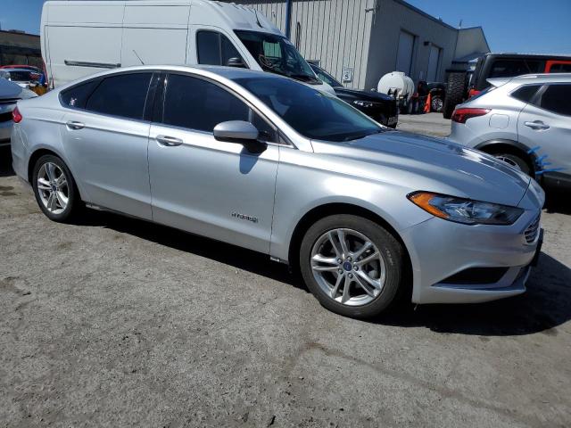 3FA6P0LU1JR173120 - 2018 FORD FUSION SE HYBRID SILVER photo 4