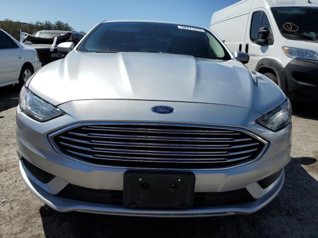 3FA6P0LU1JR173120 - 2018 FORD FUSION SE HYBRID SILVER photo 5