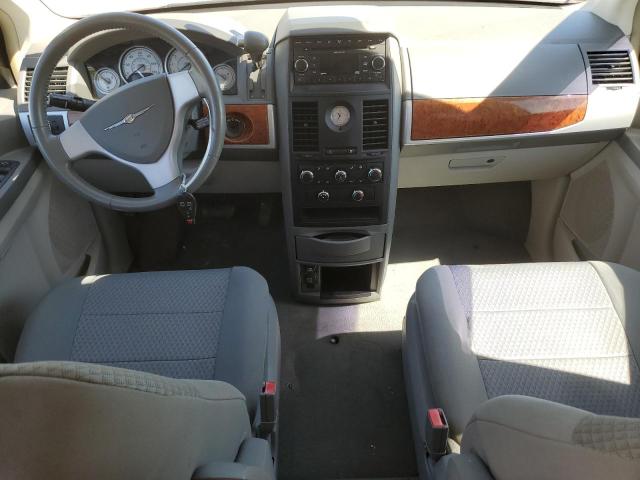 2A8HR54P58R103387 - 2008 CHRYSLER TOWN & COU TOURING RED photo 8