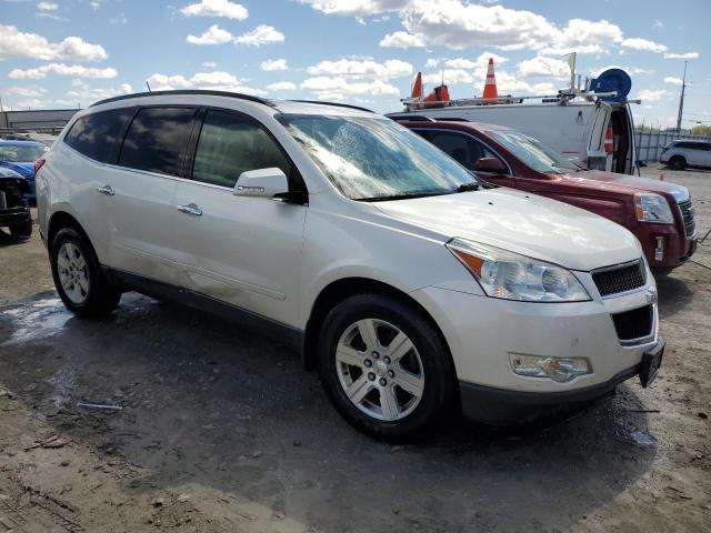 1GNKVJED9BJ266438 - 2011 CHEVROLET TRAVERSE LT WHITE photo 4