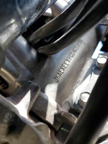 JKAEXEE19CDA05899 - 2012 KAWASAKI EX650 EC RED photo 8