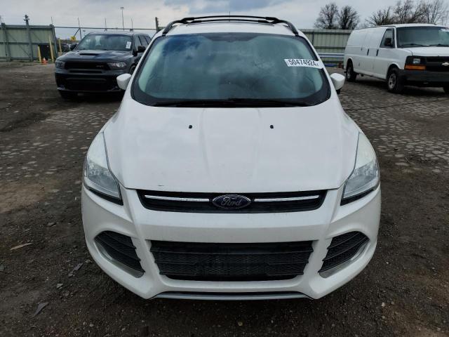 1FMCU0GX8DUA30619 - 2013 FORD ESCAPE SE WHITE photo 5