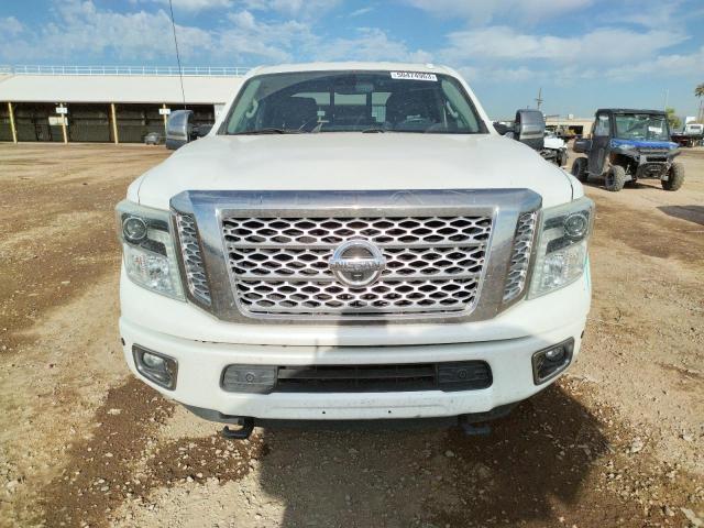 1N6AA1F40HN503234 - 2017 NISSAN TITAN XD SL WHITE photo 5