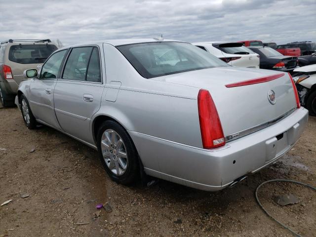 1G6KH5EY1AU118276 - 2010 CADILLAC DTS PREMIUM COLLECTION SILVER photo 2