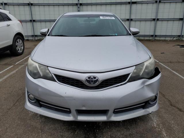 4T1BF1FK5DU247711 - 2013 TOYOTA CAMRY L SILVER photo 5