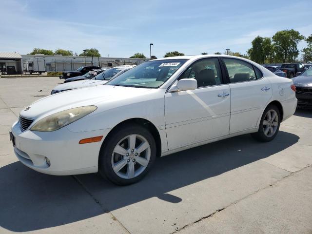 JTHBA30GX65155136 - 2006 LEXUS ES 330 WHITE photo 1