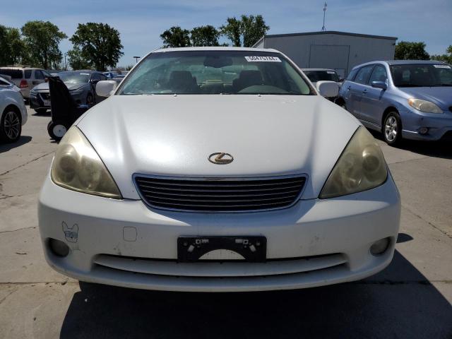 JTHBA30GX65155136 - 2006 LEXUS ES 330 WHITE photo 5