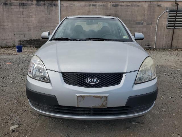 KNADE223696557492 - 2009 KIA RIO BASE SILVER photo 5