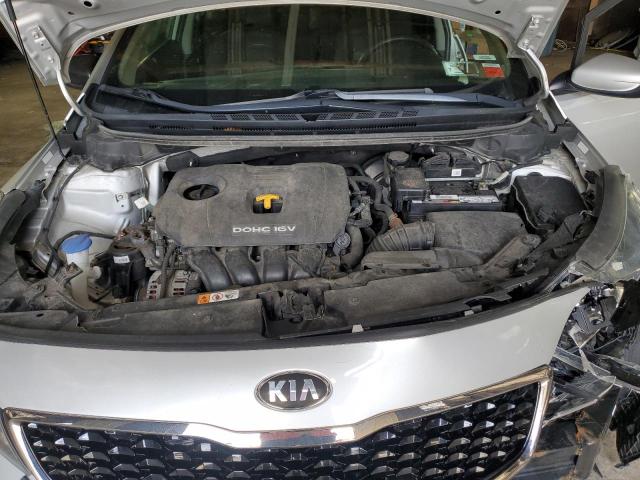 3KPFL4A76JE172496 - 2018 KIA FORTE LX SILVER photo 11