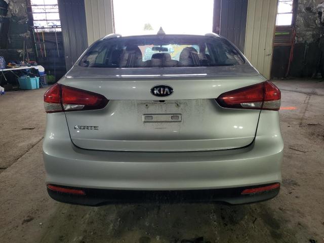 3KPFL4A76JE172496 - 2018 KIA FORTE LX SILVER photo 6