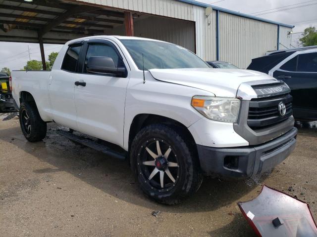 5TFRM5F10EX069083 - 2014 TOYOTA TUNDRA DOUBLE CAB SR/SR5 WHITE photo 4