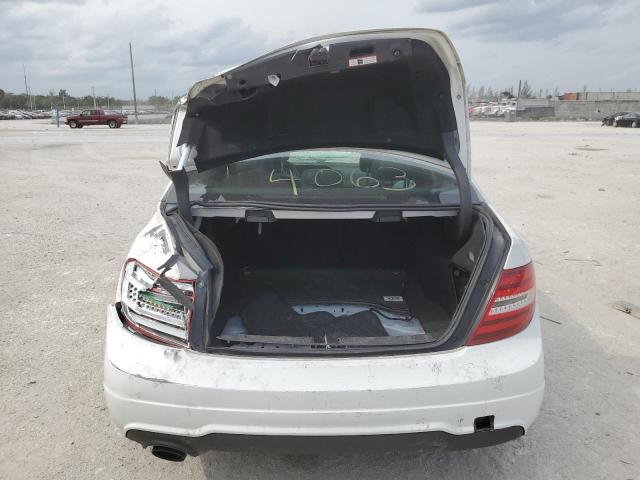 WDDGF4HB0EA934063 - 2014 MERCEDES-BENZ C 250 WHITE photo 6