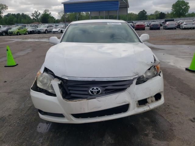 4T1BK3DB6AU361089 - 2010 TOYOTA AVALON XL WHITE photo 5