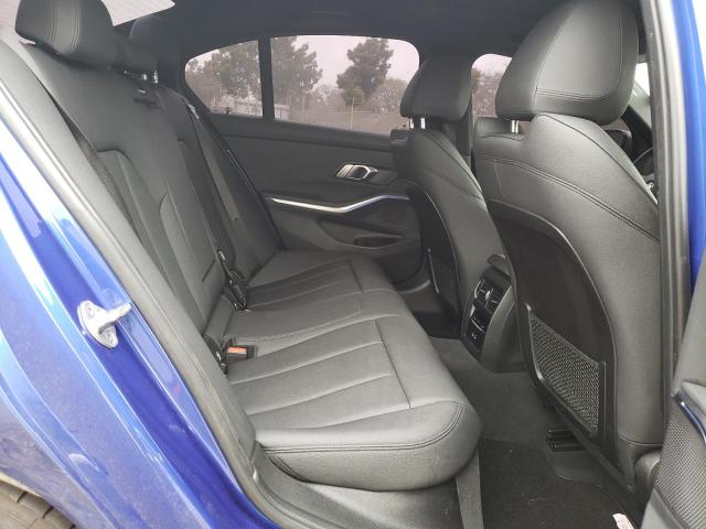 3MW5U7J02M8B55563 - 2021 BMW M340I BLUE photo 10