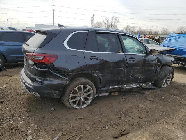 5UXTA6C08P9P63171 - 2023 BMW X5 XDRIVE45E BLACK photo 3