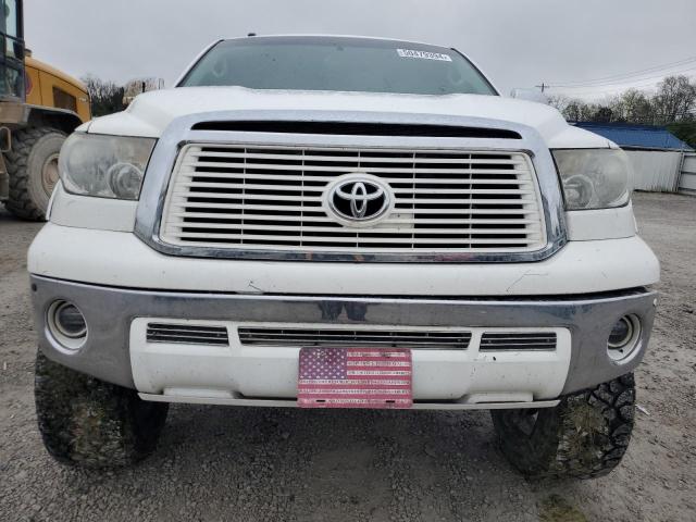 5TFHW5F14CX252571 - 2012 TOYOTA TUNDRA CREWMAX LIMITED WHITE photo 5