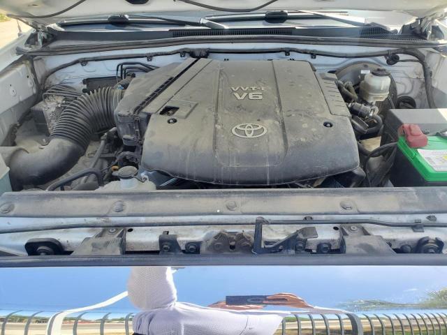 3TMJU4GN2BM118035 - 2011 TOYOTA TACOMA DOUBLE CAB PRERUNNER WHITE photo 7