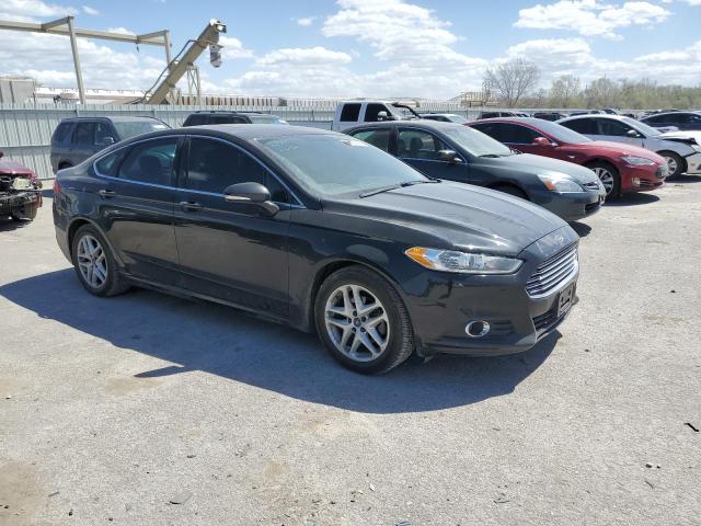 3FA6P0HD4FR130875 - 2015 FORD FUSION SE BLACK photo 4