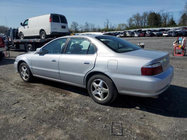 19UUA56623A009371 - 2003 ACURA 3.2TL SILVER photo 2