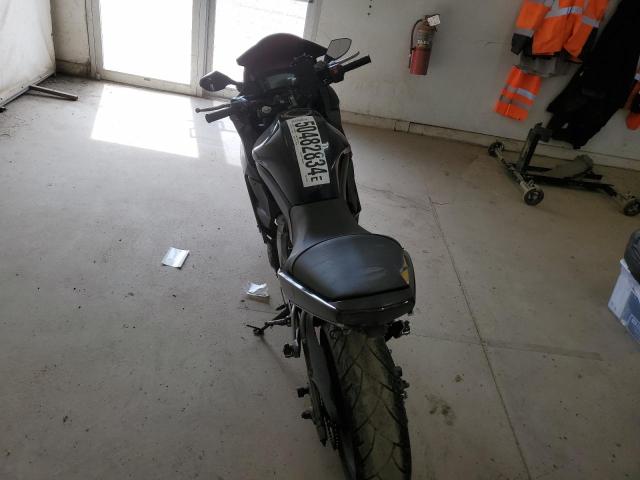 JKAEXEC159DA28530 - 2009 KAWASAKI EX650 C 黑色 照片 4