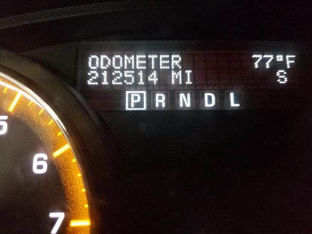 5GZLRVED0AJ206344 - 2010 SATURN OUTLOOK XR WHITE photo 8