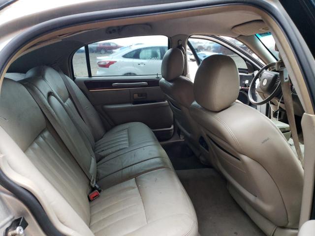 1LNHM81WX4Y622066 - 2004 LINCOLN TOWN CAR EXECUTIVE SILVER photo 10