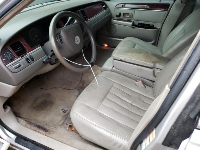 1LNHM81WX4Y622066 - 2004 LINCOLN TOWN CAR EXECUTIVE SILVER photo 7
