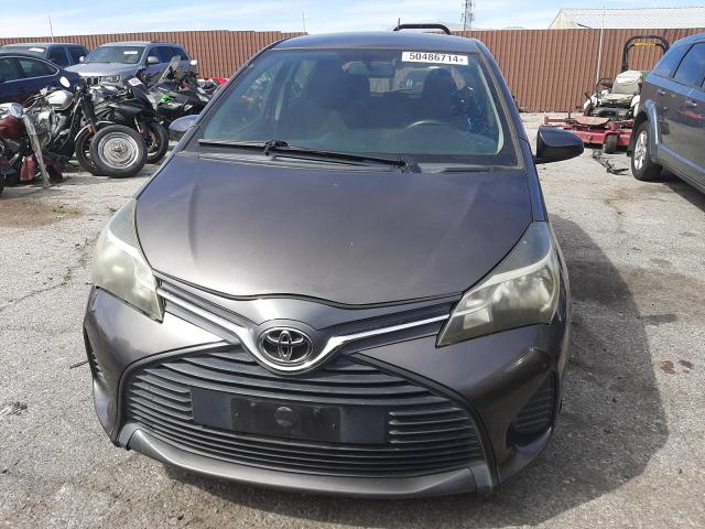 VNKKTUD30FA045476 - 2015 TOYOTA YARIS CHARCOAL photo 5