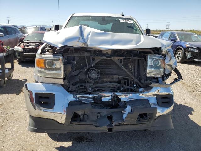 1GT12REG5HF232370 - 2017 GMC SIERRA K2500 HEAVY DUTY SILVER photo 5